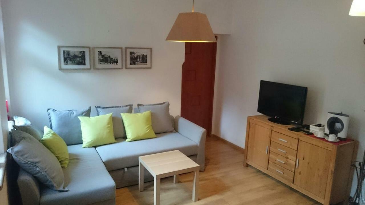 Apartament Selaz シクラルスカ・ポレンバ エクステリア 写真
